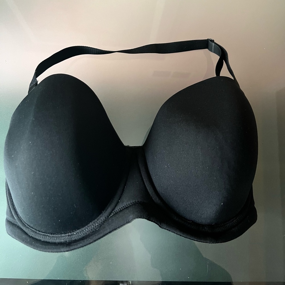Wacoal red carpet strapless bra